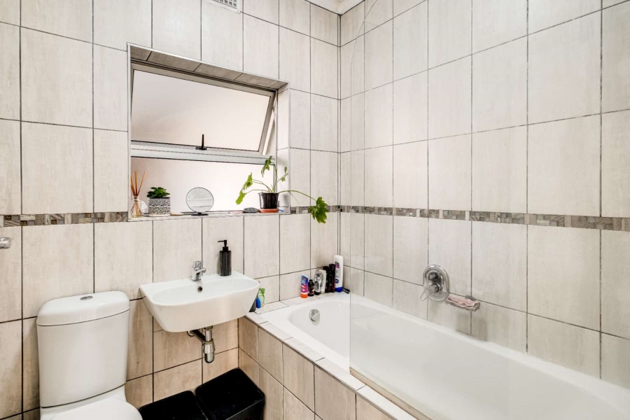 2 Bedroom Property for Sale in Plumstead Western Cape